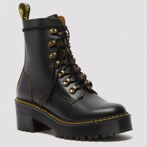 Dr Martens Leona Boots